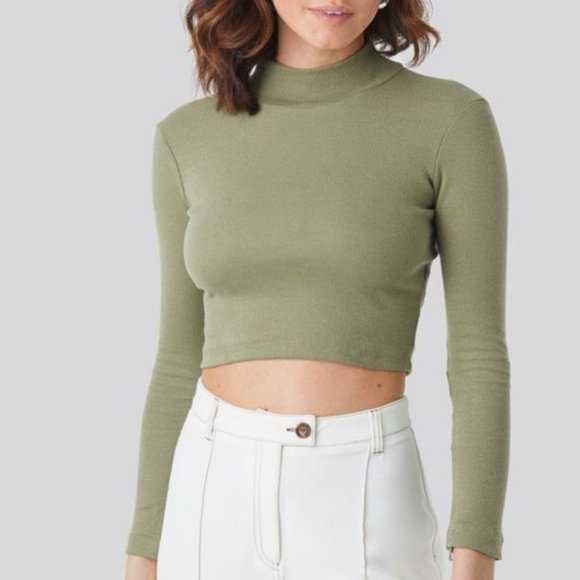 BP Women's Mock Neck Long Sleeve Crop Top, Size Small - Green - Picture 1 of 3